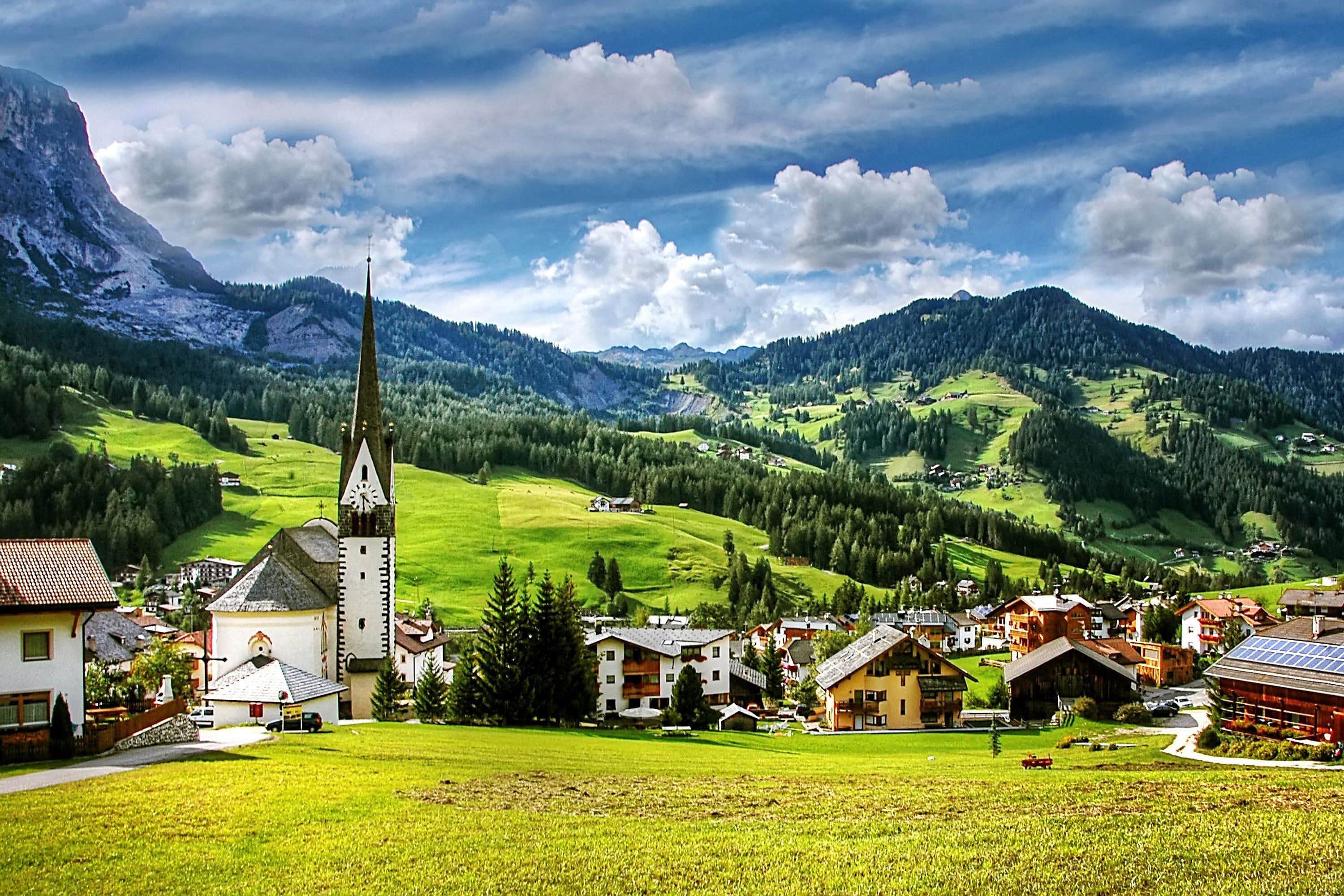 Preparazione Esami in Trentino Alto Adige con Corsi Online e in Sede per l'Università