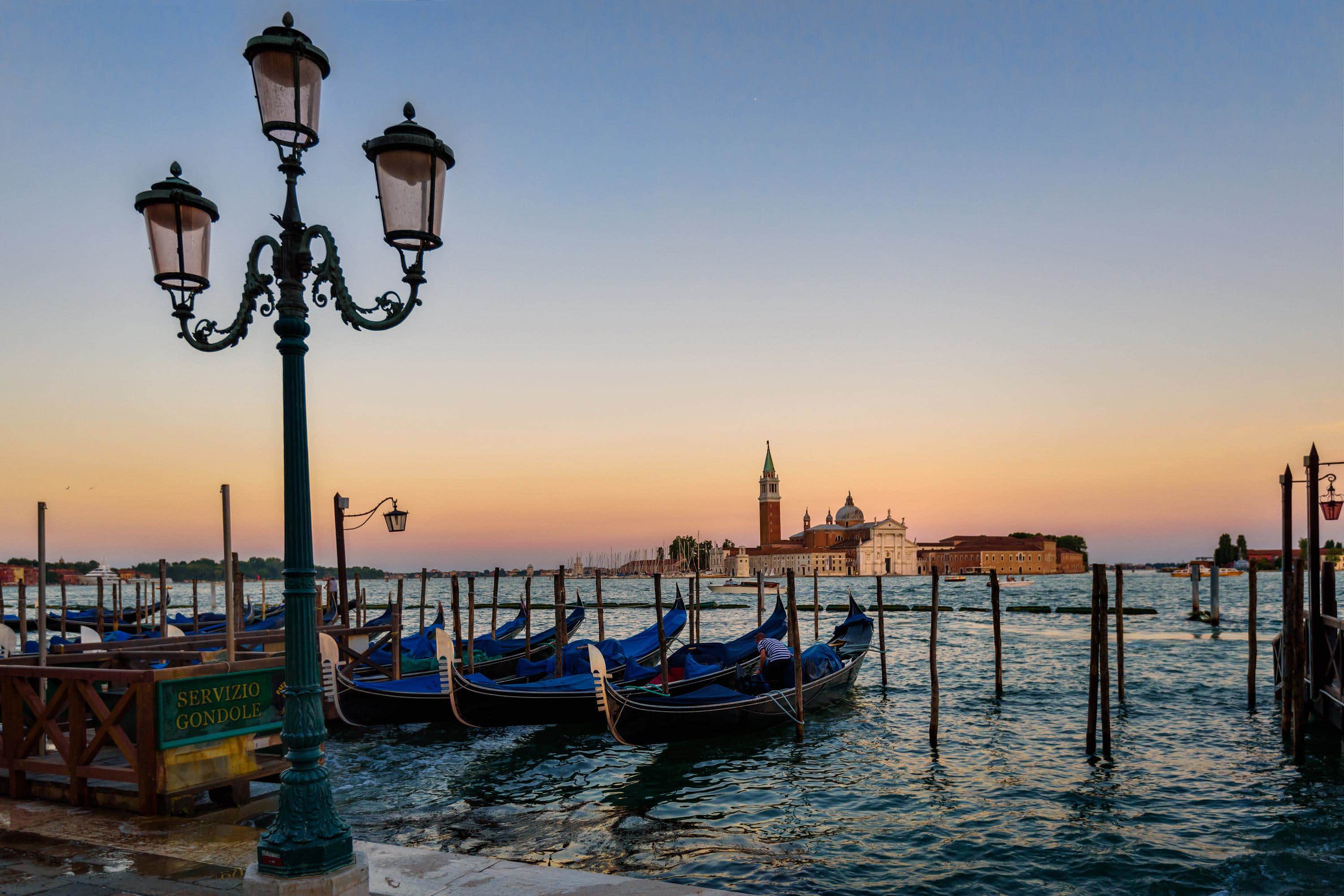 Preparazione Esami in Veneto con Corsi Online e in Sede per l'Università