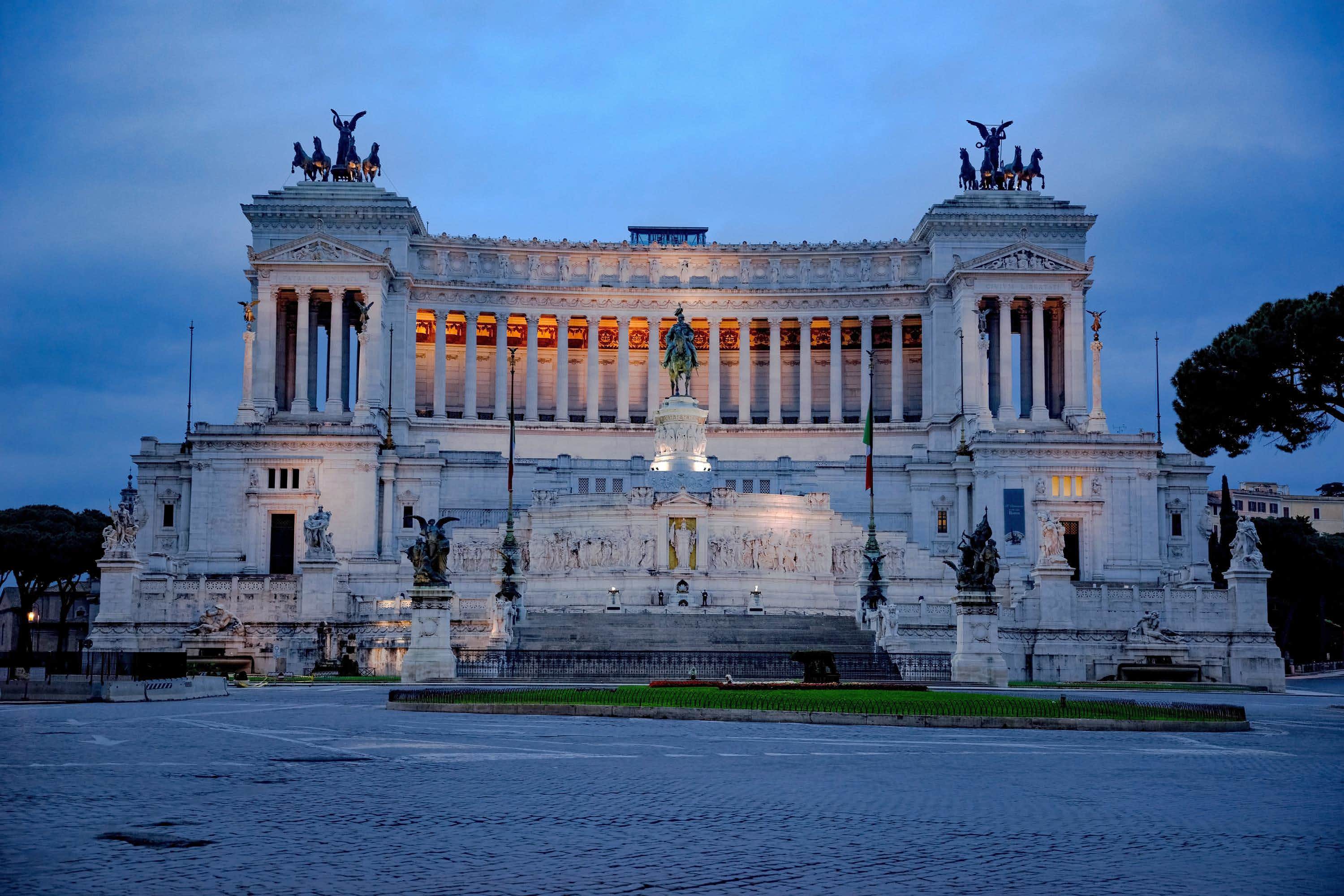 Preparazione Esami nel Lazio con Corsi Online e in Sede per l'Università